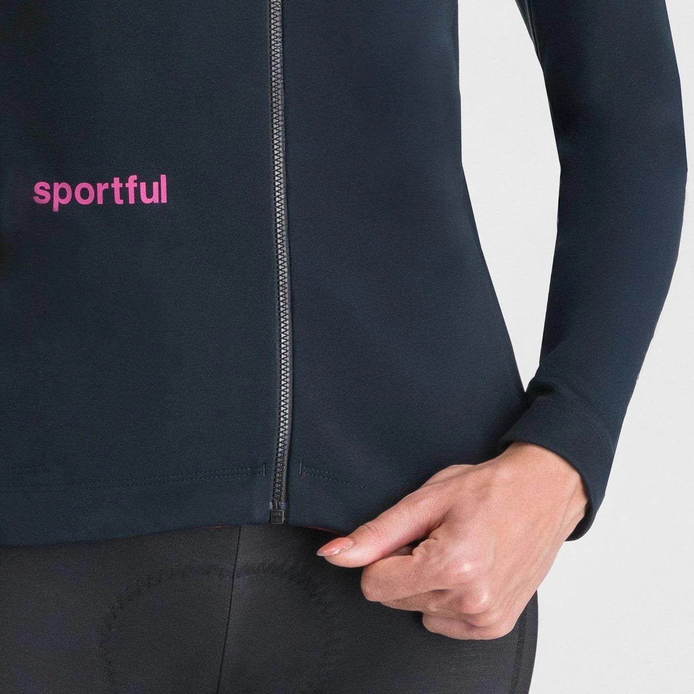 Sportful Classic Women's Jacket - Image 18