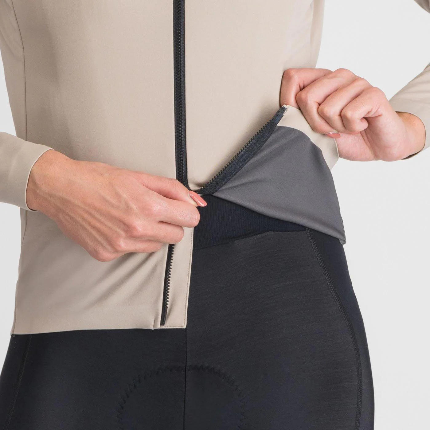 Sportful Fiandre Shift Women's Jacket - Image 19