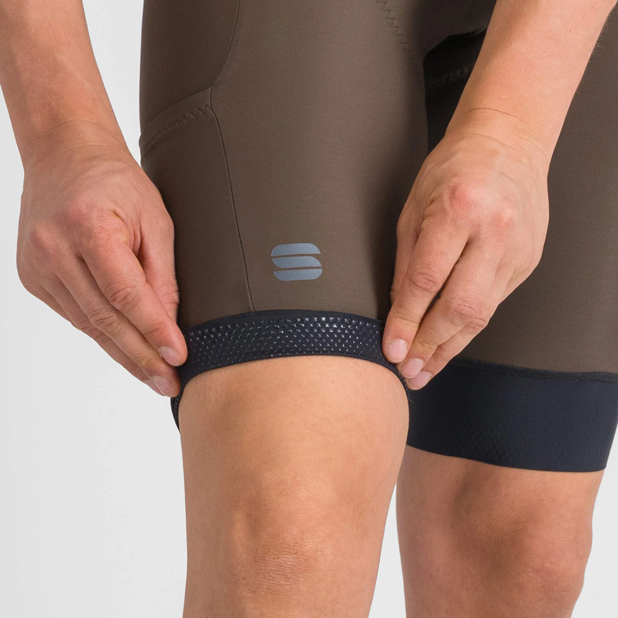 Sportful Giara 2 Bib Shorts - Image 16