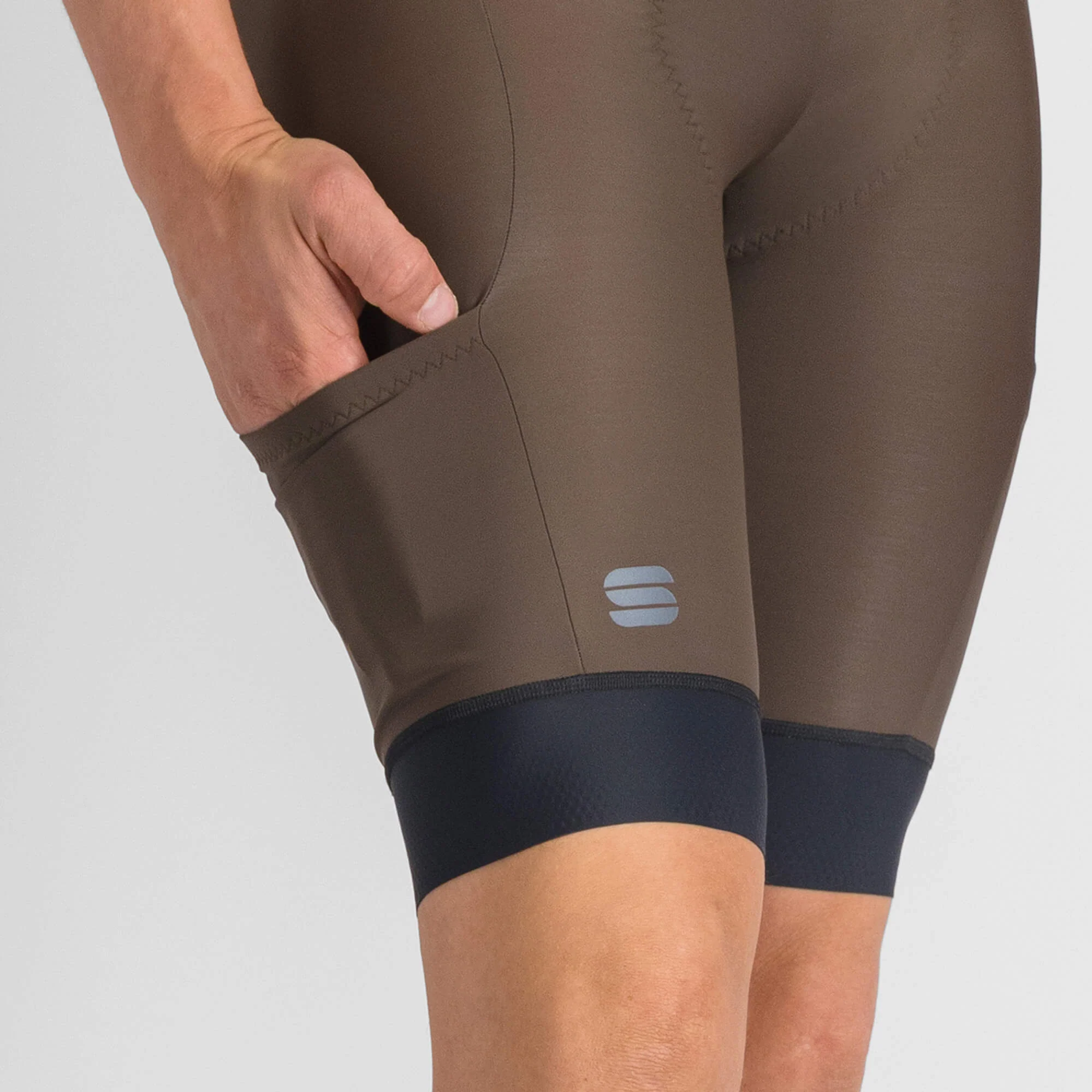 Sportful Giara 2 Bib Shorts - Image 17