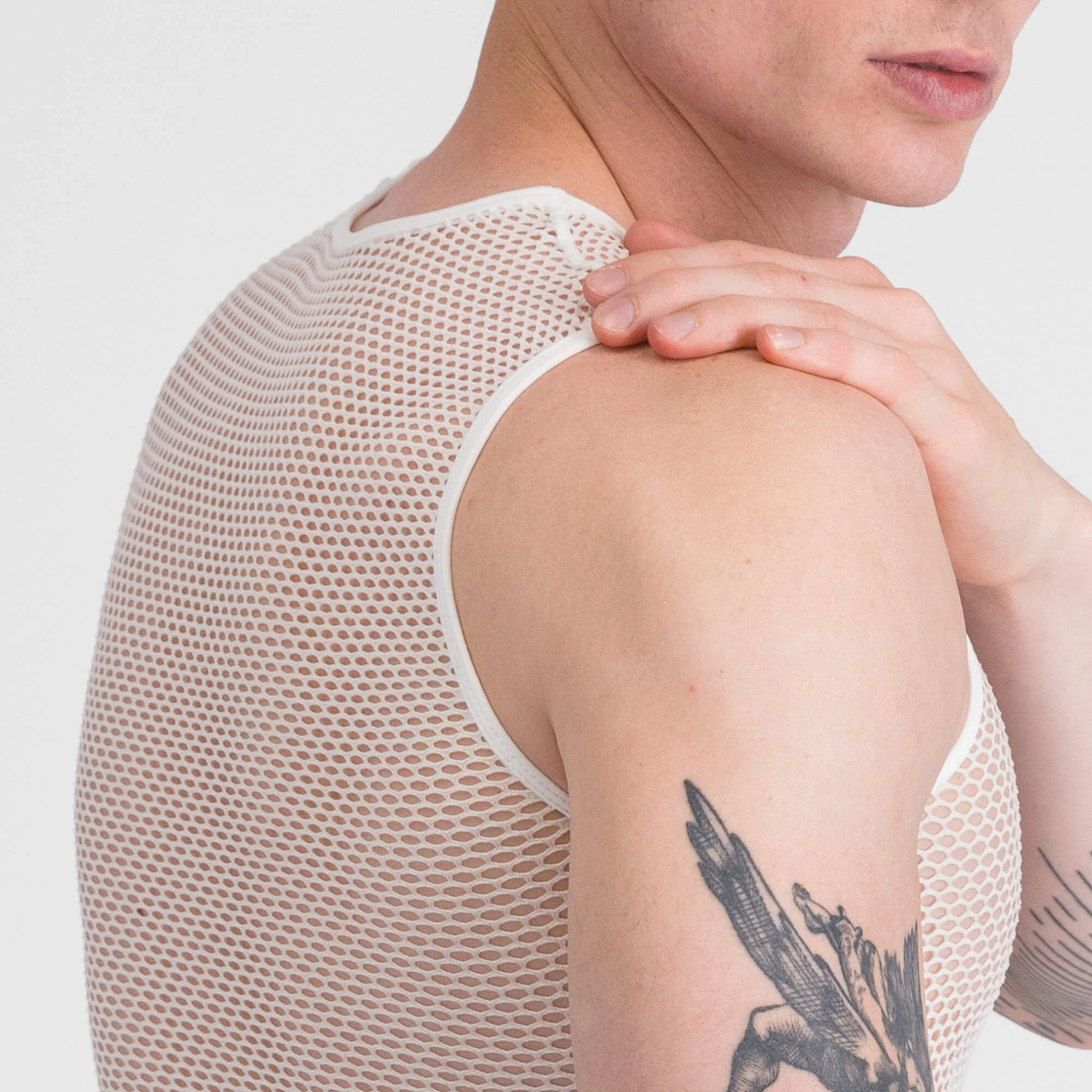 Sportful Light Mesh Sleeveless Base Layer - Image 4