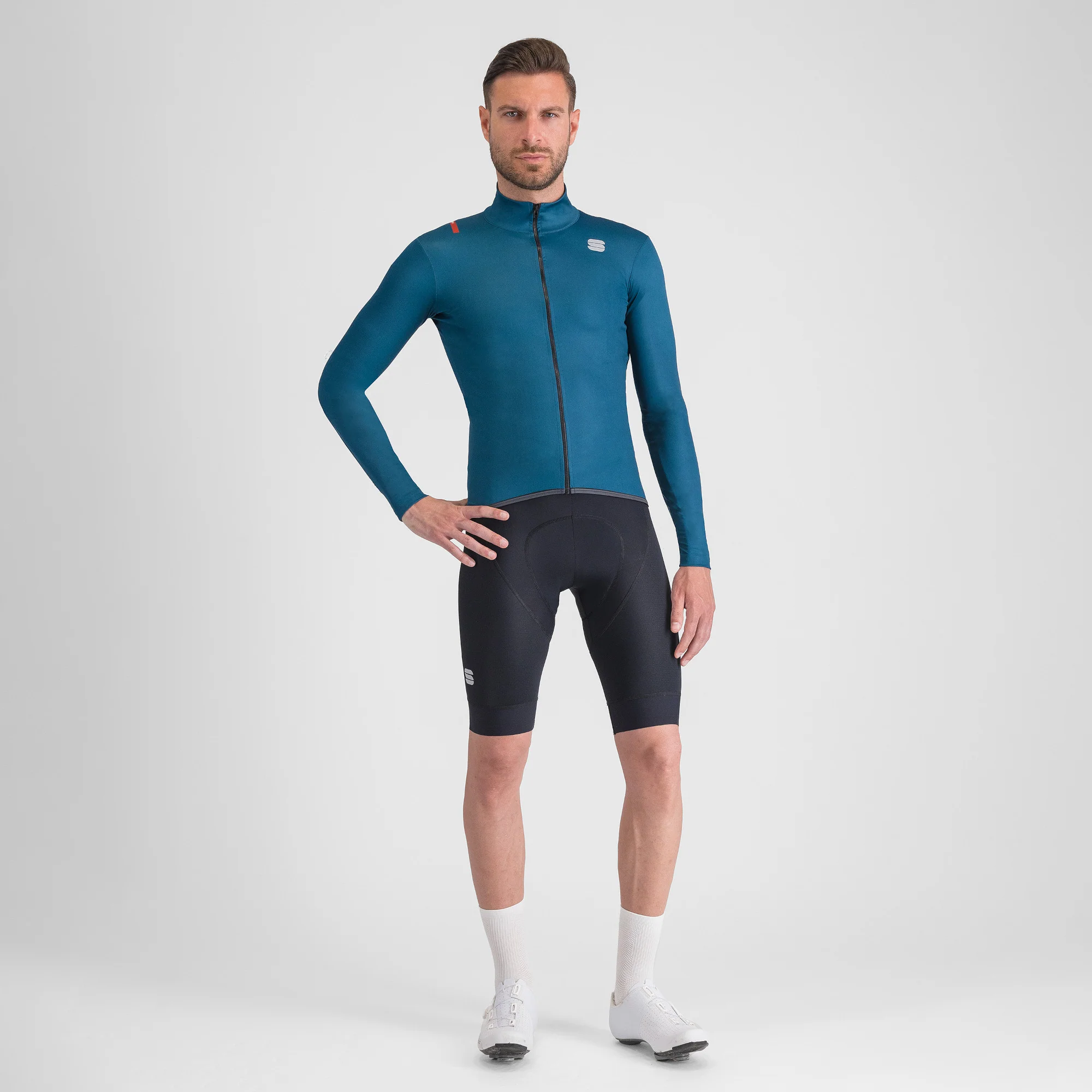 Sportful Fiandre Long Sleeve Light Jacket - Image 8