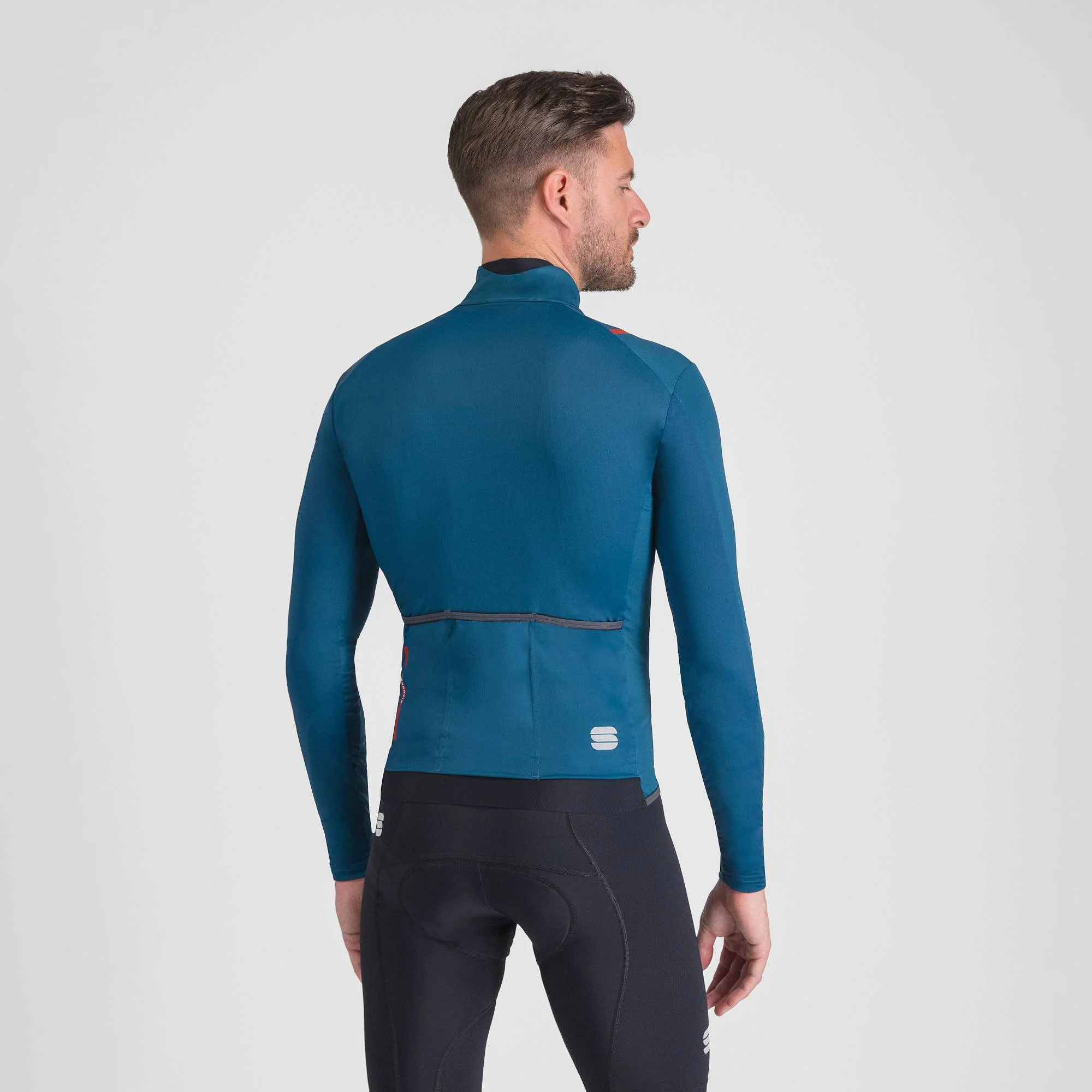 Sportful Fiandre Long Sleeve Light Jacket - Image 9